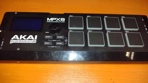 Akai - MPX8